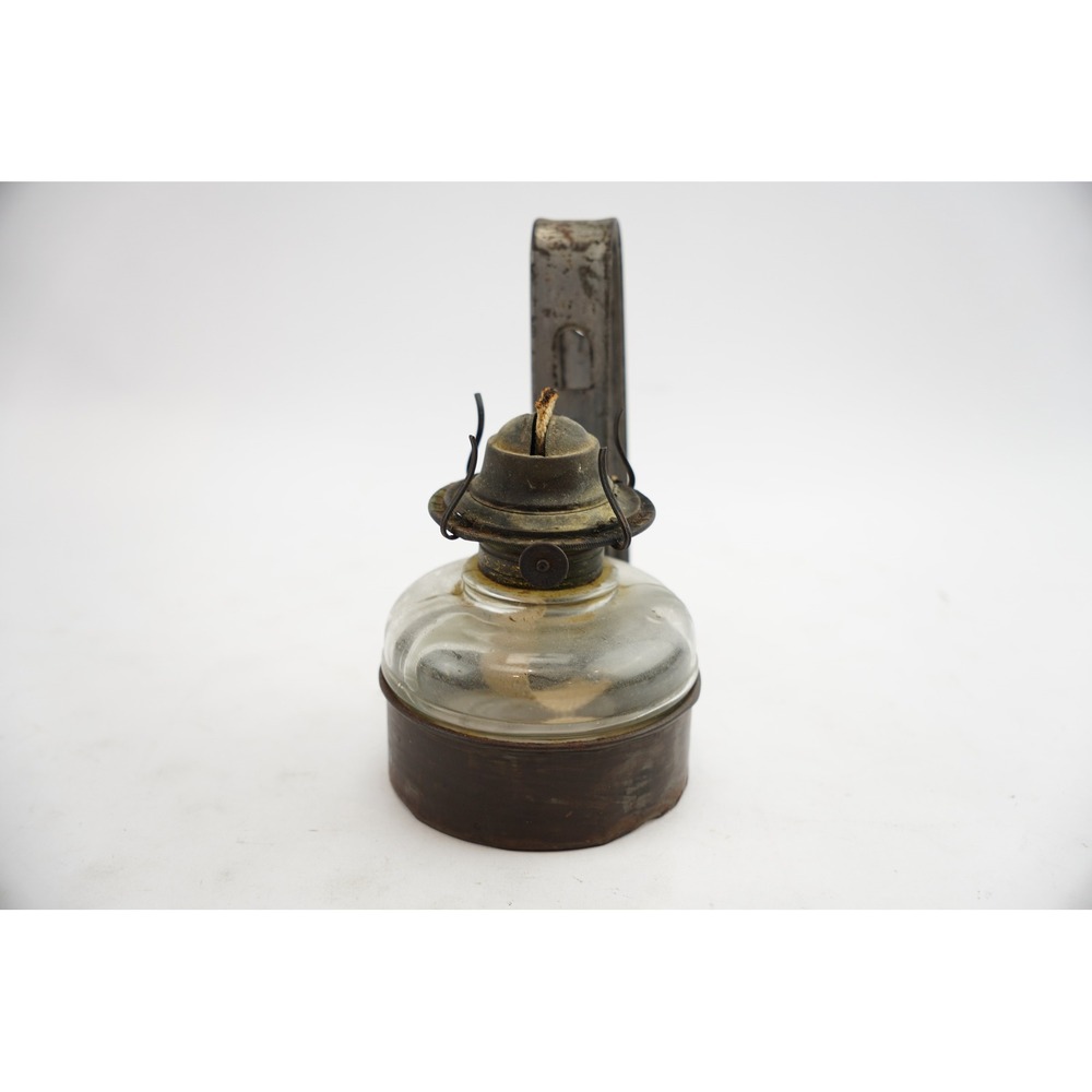 Antique Oil Lamp Brass Glass Wall Mount Lantern Kerosene, Handmade - Picture 6 of 8